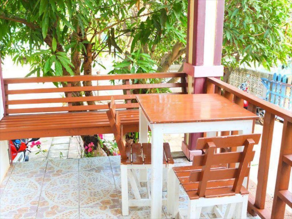 Kanchanaporn Resort Ko Lan Exterior foto