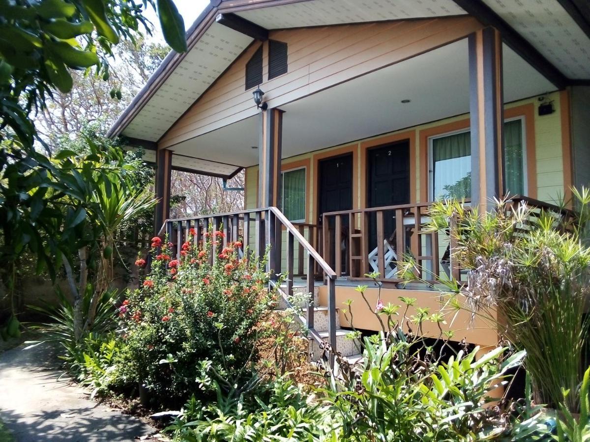 Kanchanaporn Resort Ko Lan Exterior foto