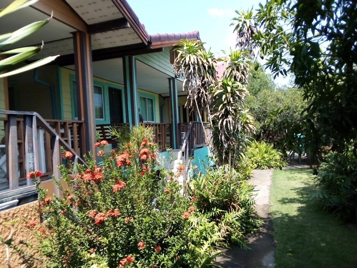 Kanchanaporn Resort Ko Lan Exterior foto